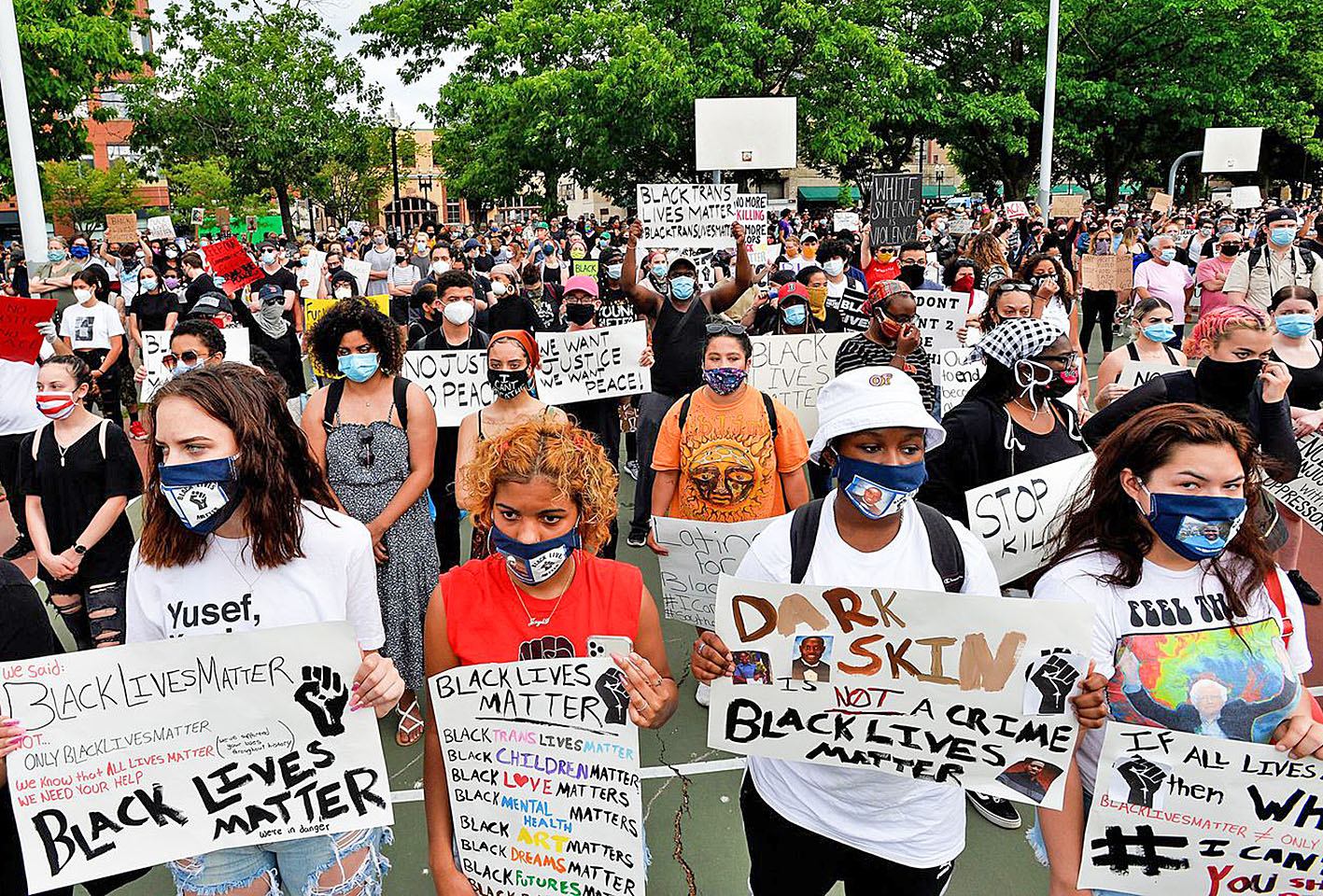 人種差別に全米で抗議 「black Lives Matter！（黒人の命も大切だ）」 長周新聞